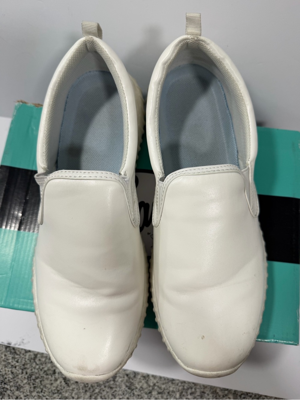 Savvy White Slip-On Sneakers with Teal Box - Picture 8 of 9